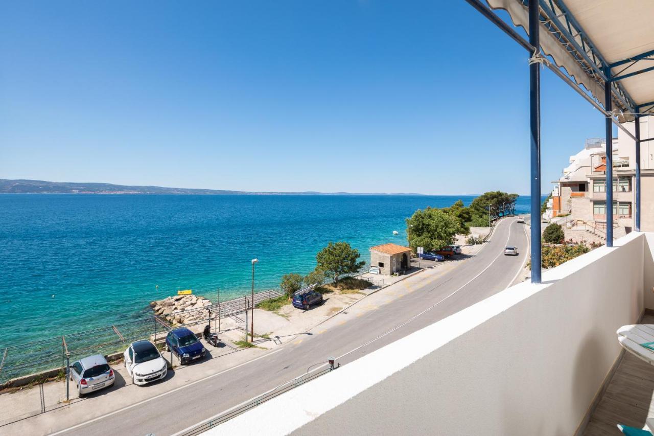 Apartments 20 Meters From The Beach イェセニツェ エクステリア 写真